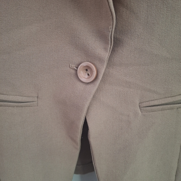 Express Tan Blazer - Picture 2 of 4
